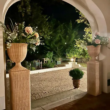 Konukevi Maison Cuevas 2*
