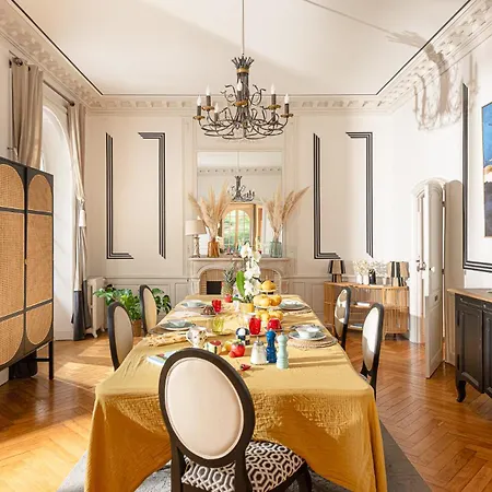 Konukevi Maison Cuevas Biarritz