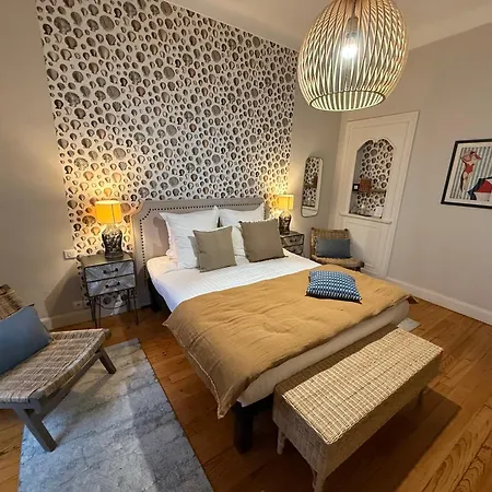 Konukevi Maison Cuevas Biarritz