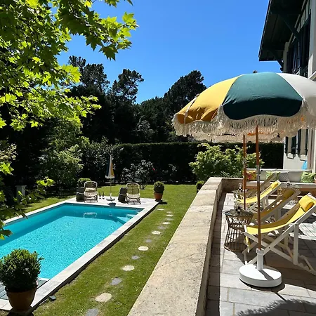 Konukevi Maison Cuevas 2*