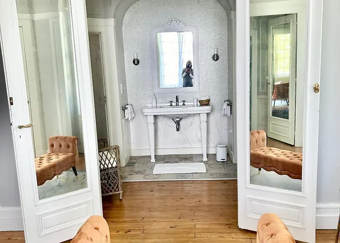 Maison Cuevas Гостьовий будинок