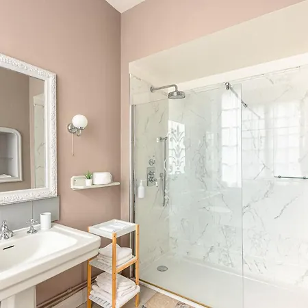 Maison Cuevas 2*