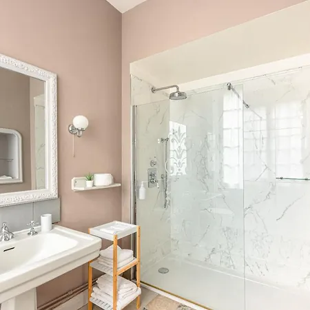 Gostinjska kuća Maison Cuevas Biarritz